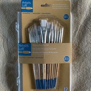Paintbrush and paints set